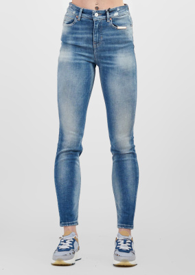 Джинсы GUESS