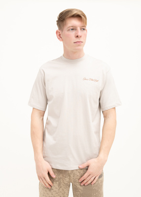 Футболка GUESS