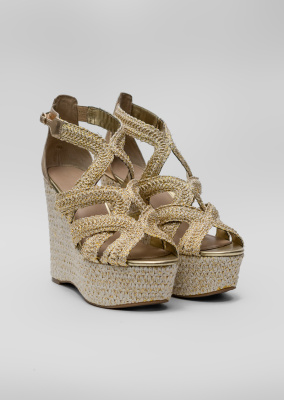 Босоножки GUESS