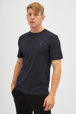 Футболка GUESS