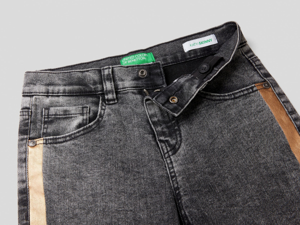 Джинсы BENETTON