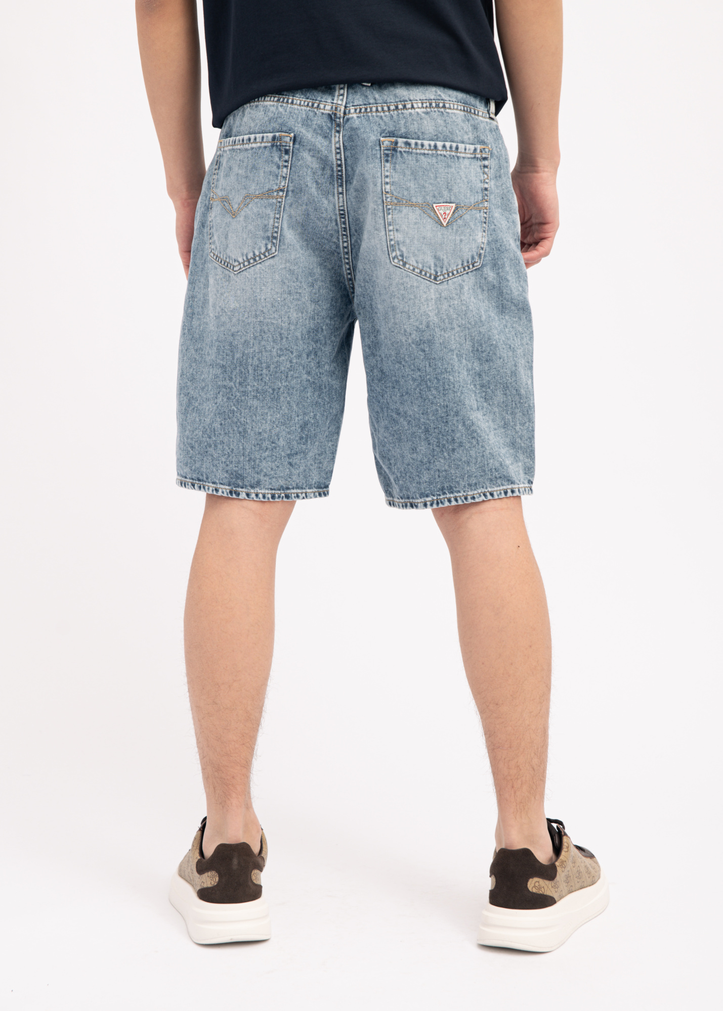 Шорты GUESS