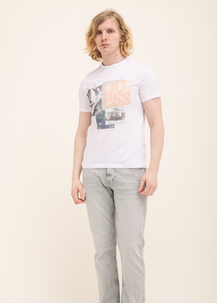 Футболка GUESS