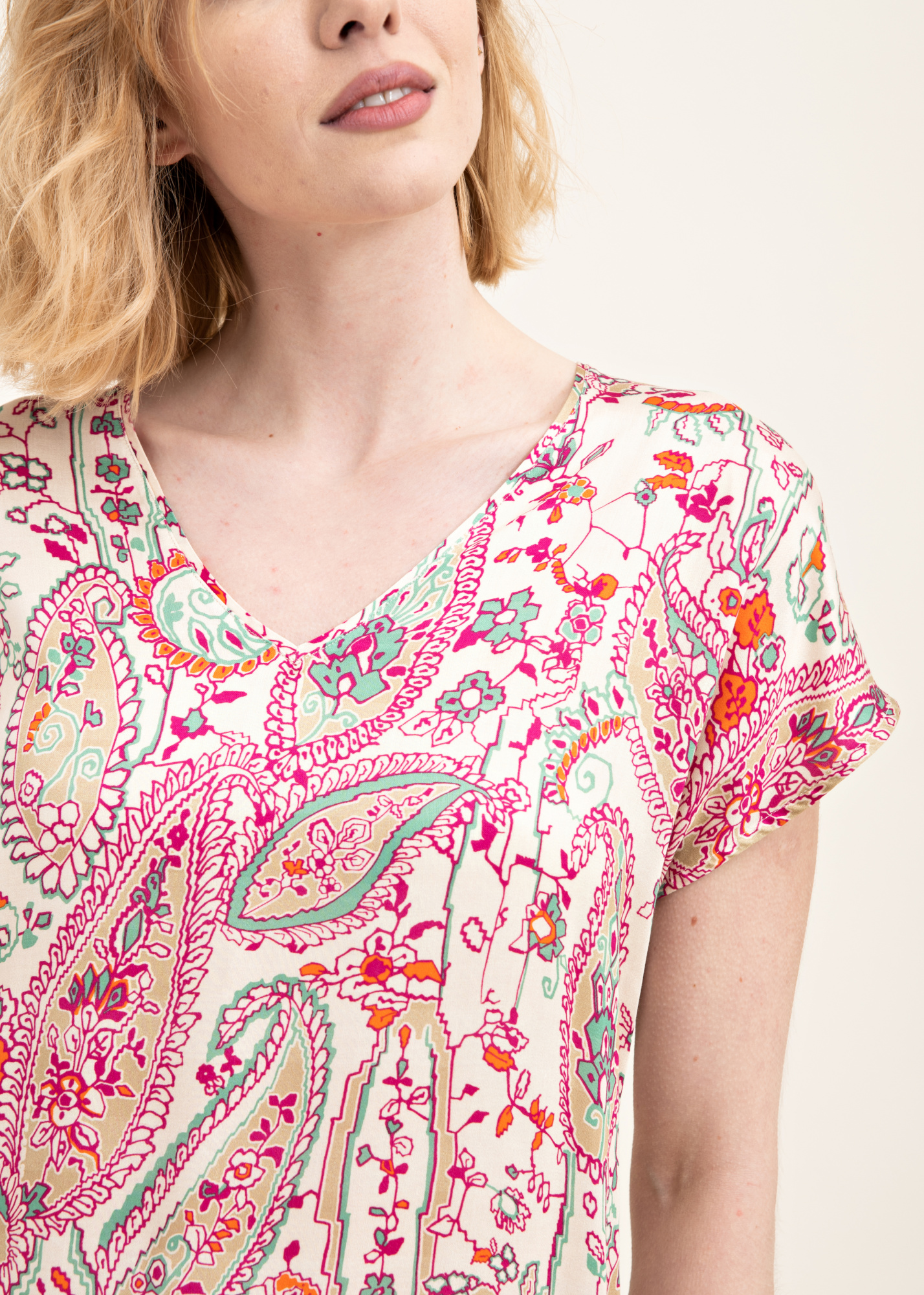 Футболка CINQUE