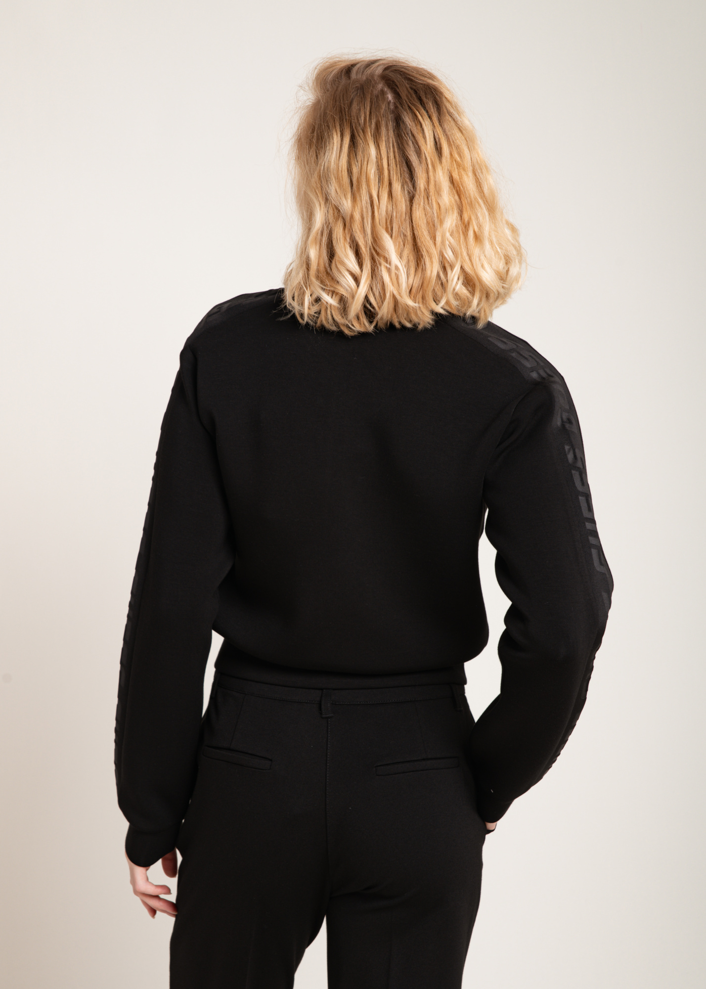 Кардиган GUESS