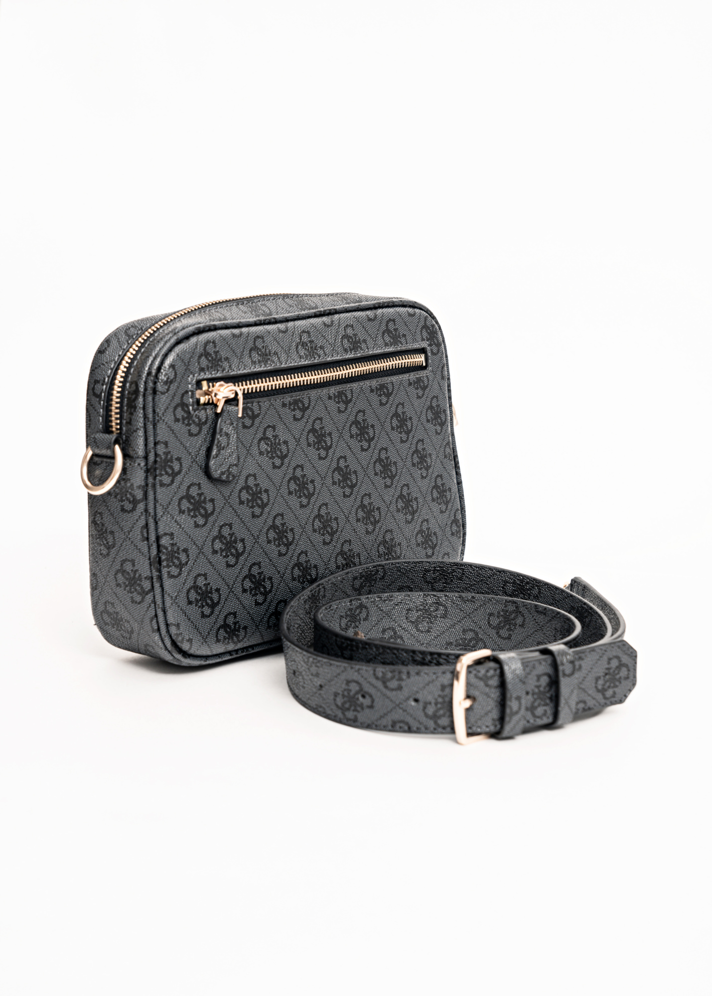 Косметичка GUESS
