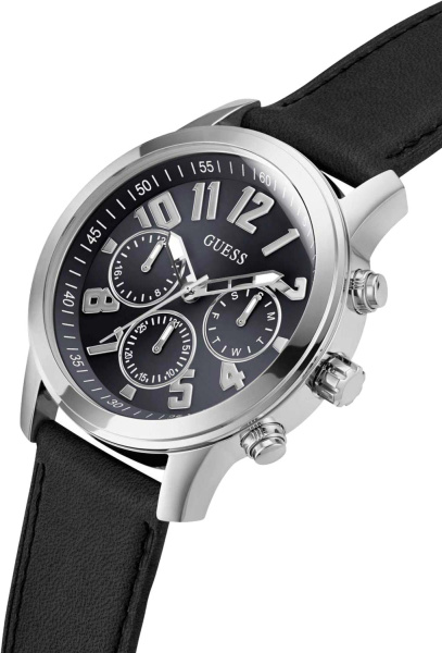 кепки, шапки, перчатки, платки,ремни GUESS