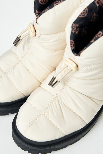 Полусапоги GUESS