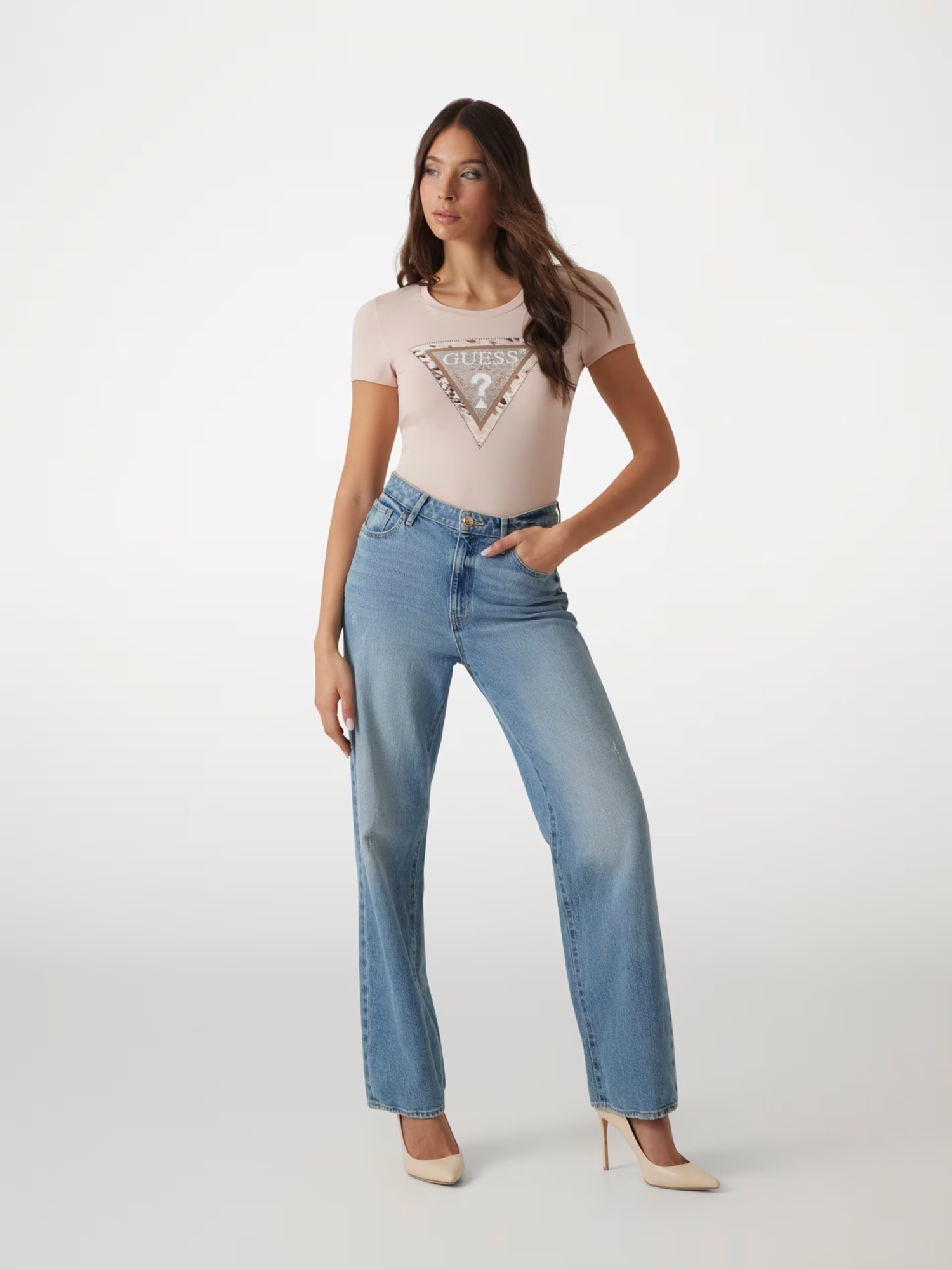 Футболка GUESS