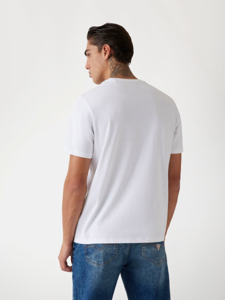 Футболка GUESS