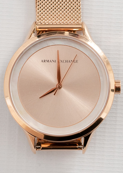 кепки, шапки, перчатки, платки,ремни ARMANI EXCHANGE