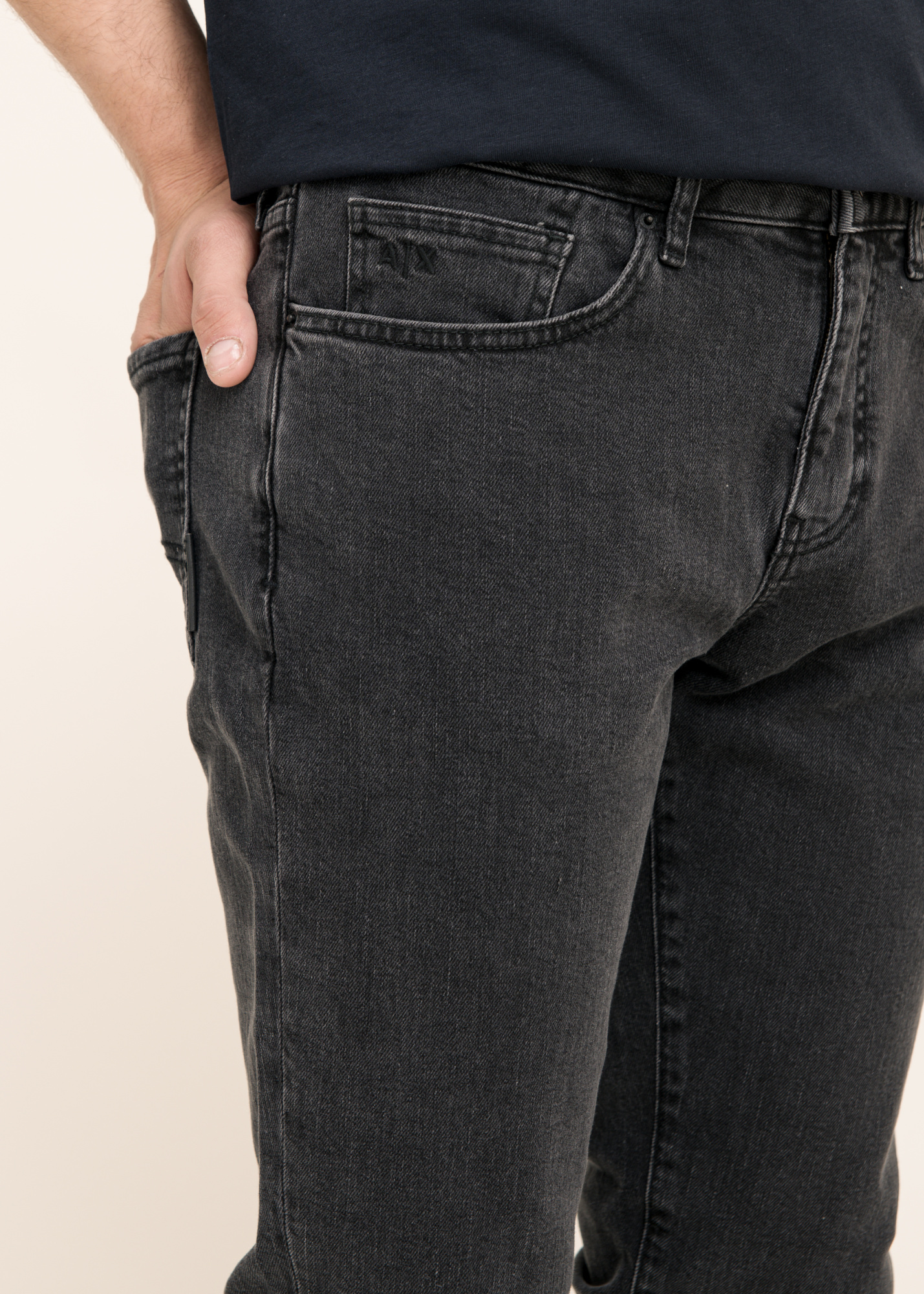 Джинсы ARMANI EXCHANGE