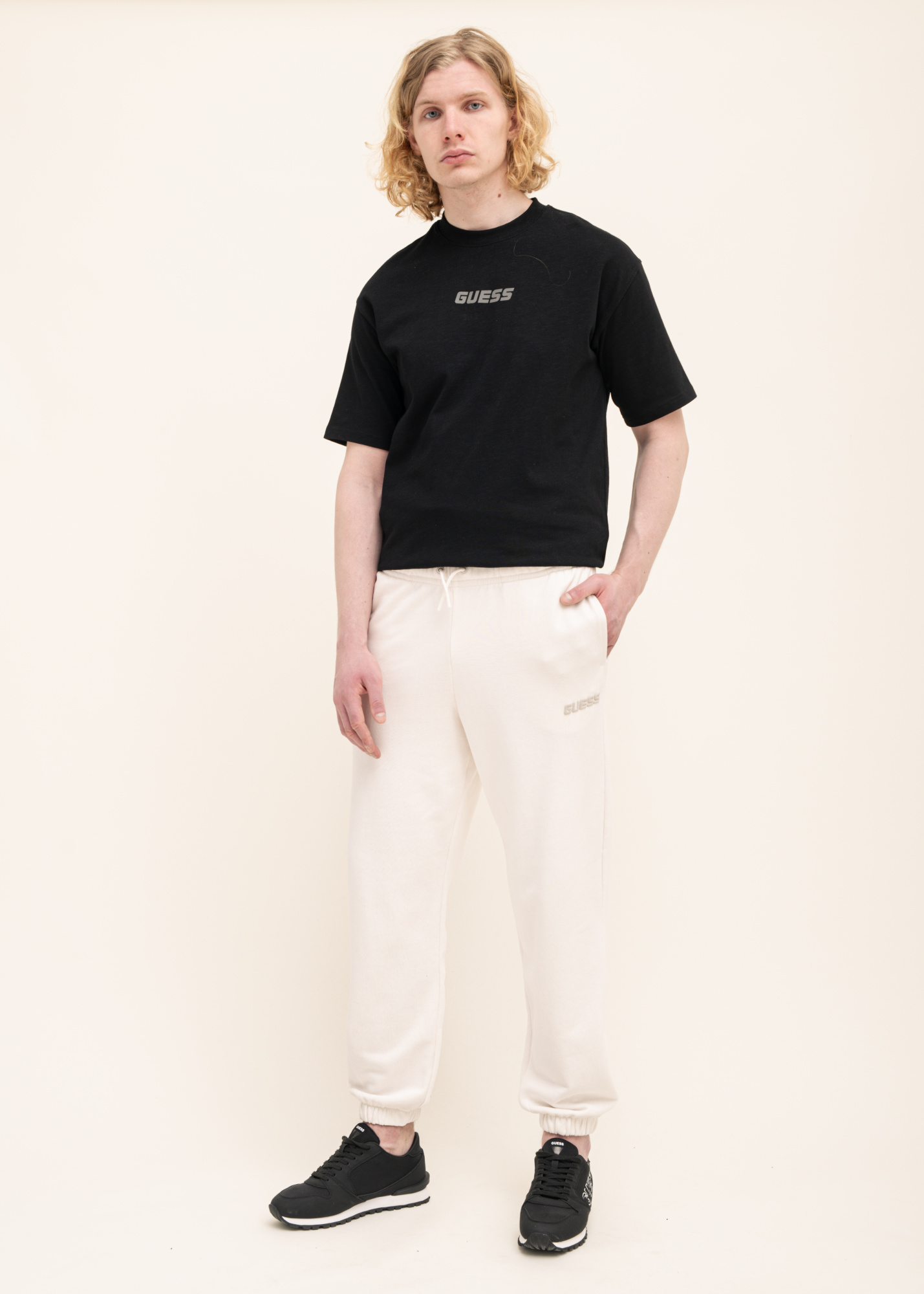 Брюки спортивные GUESS