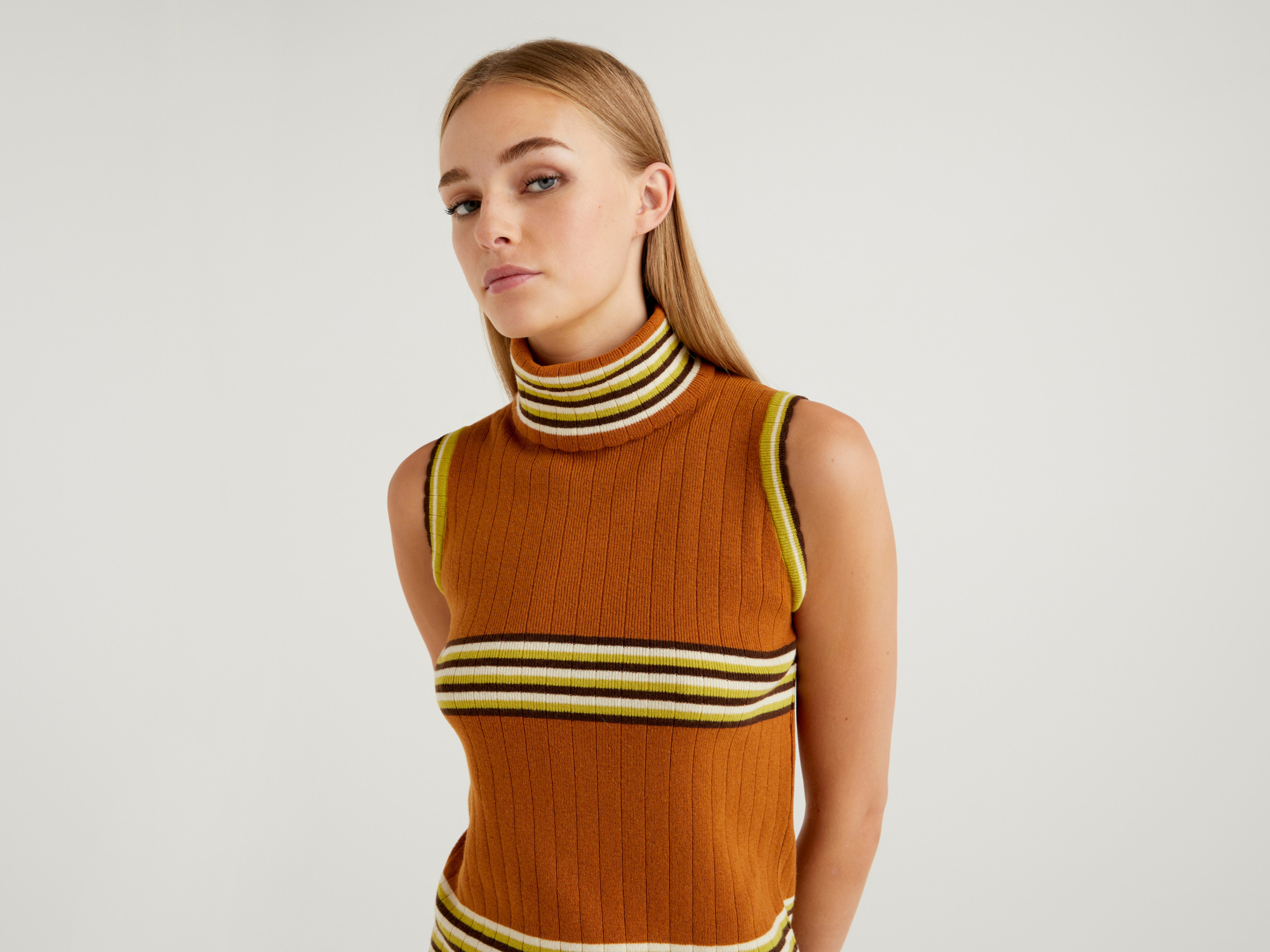 Водолазка BENETTON