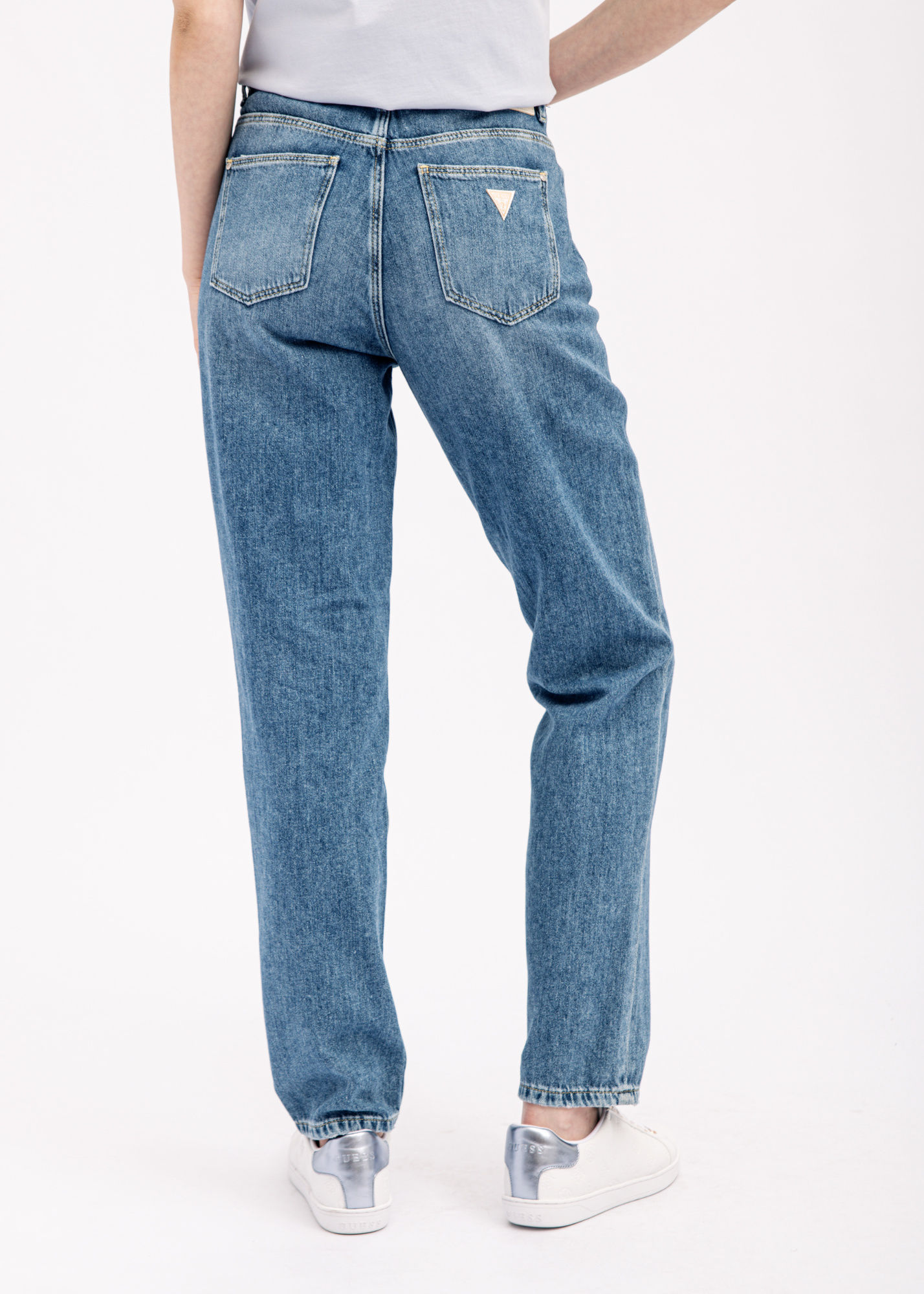 Джинсы GUESS