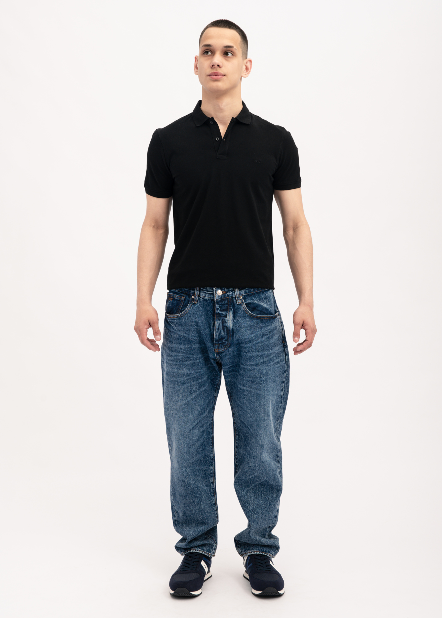 Джинсы ARMANI EXCHANGE