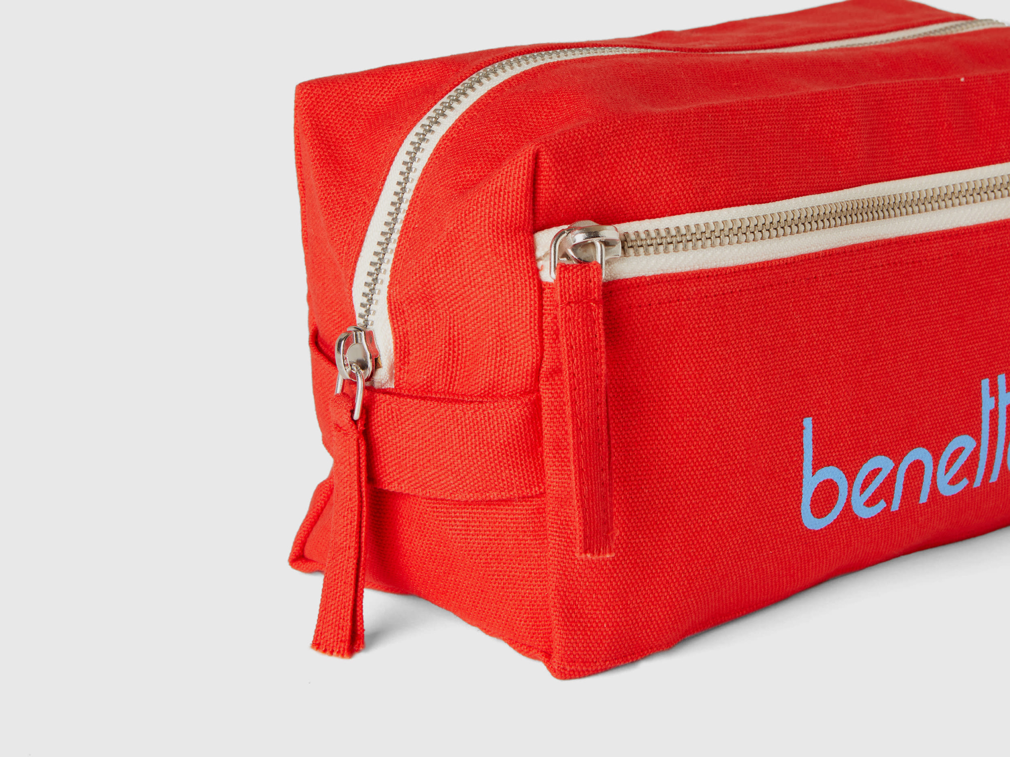 Косметичка BENETTON