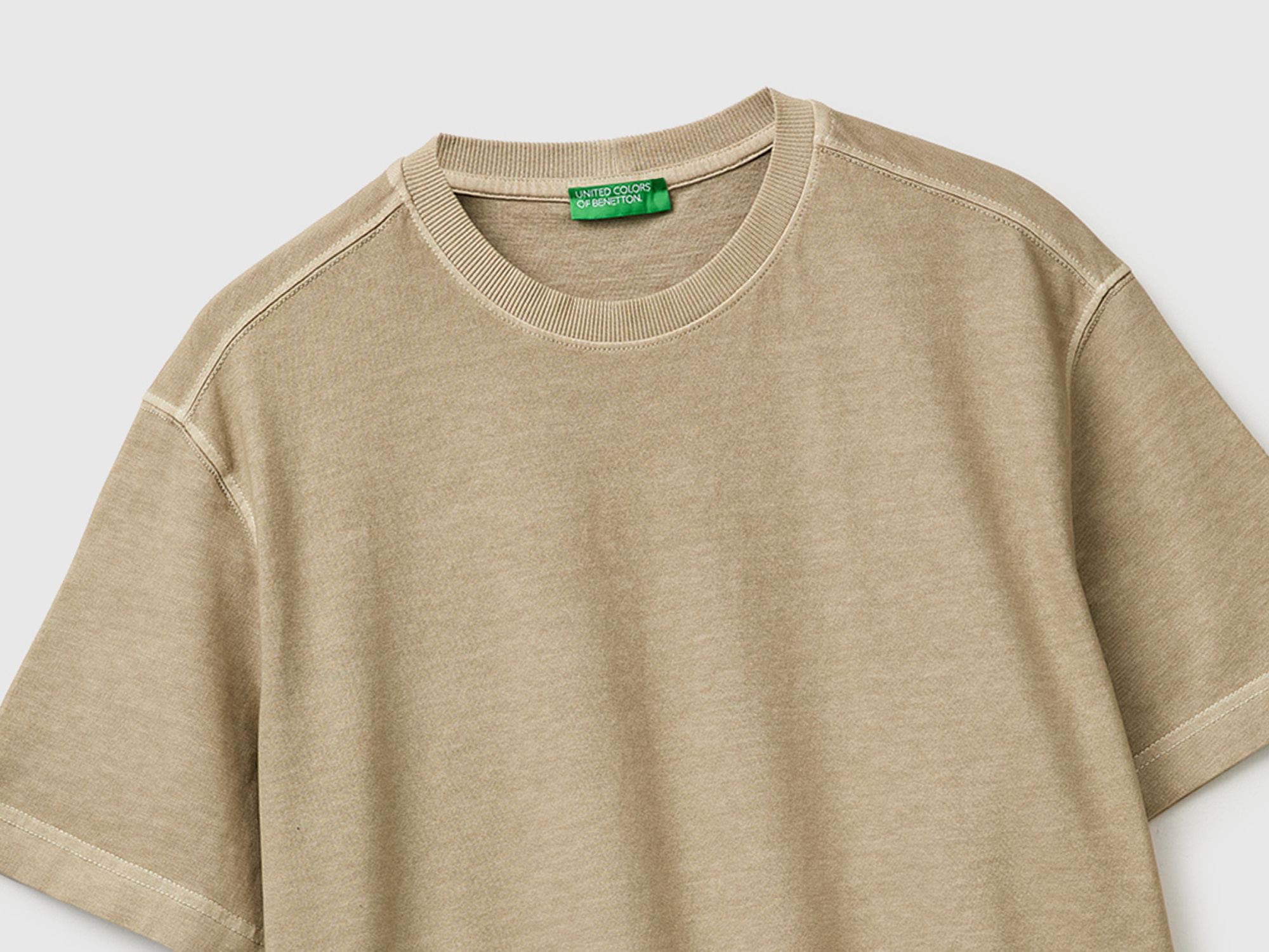 Футболка BENETTON