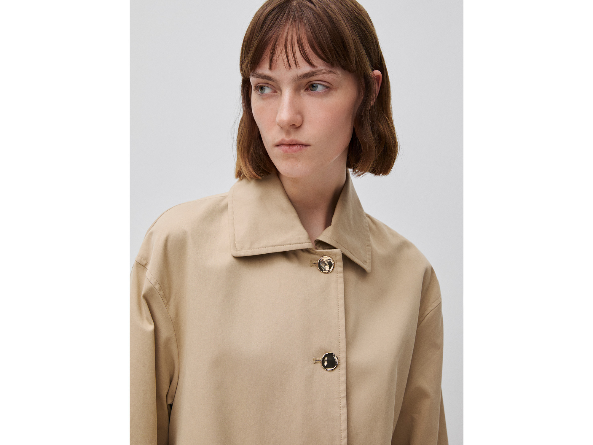 Пальто и плащи BENETTON