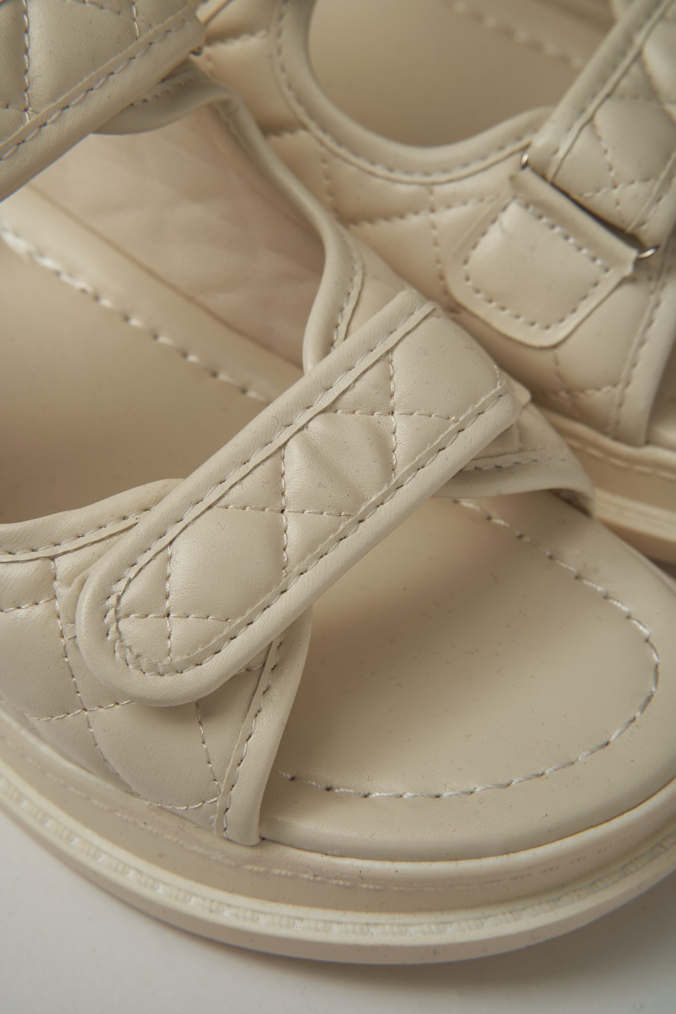 Сандалии DEEPMAG