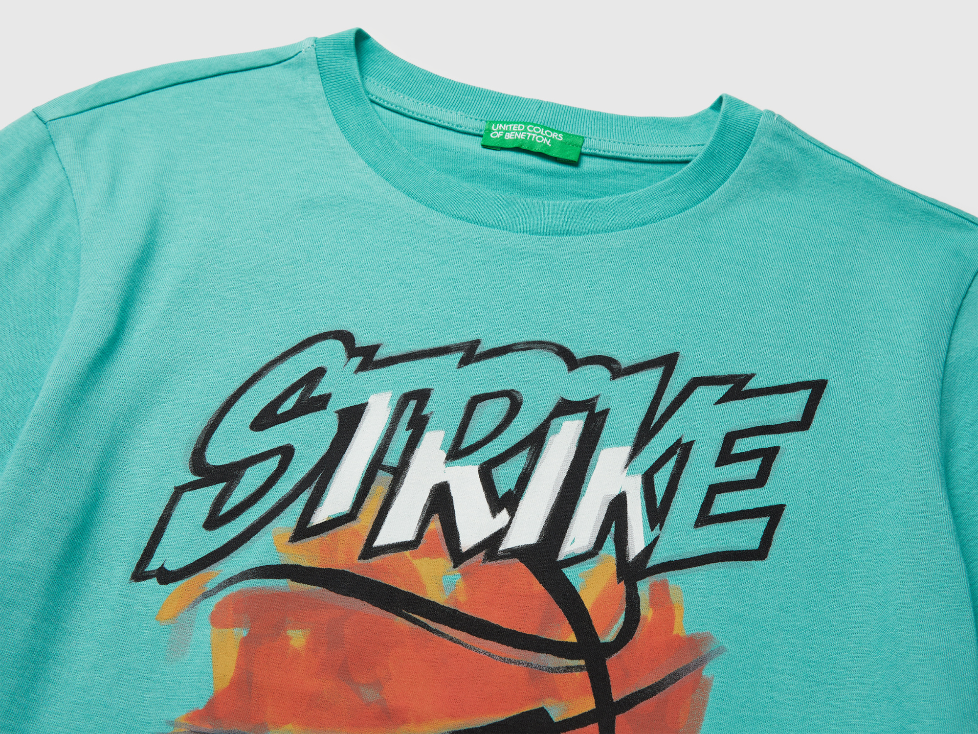 Футболка BENETTON