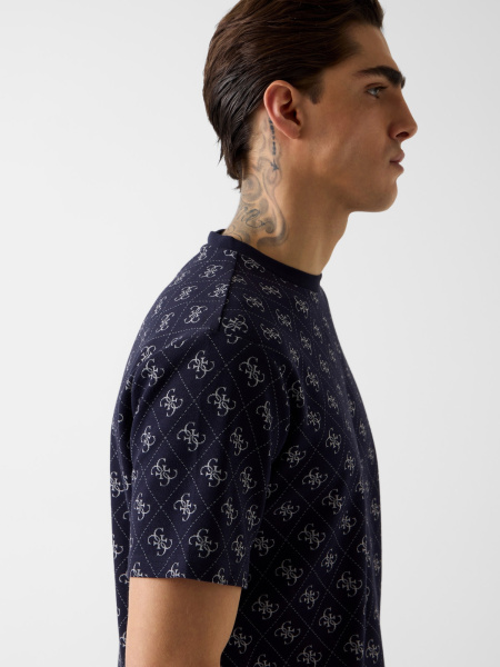 Футболка GUESS