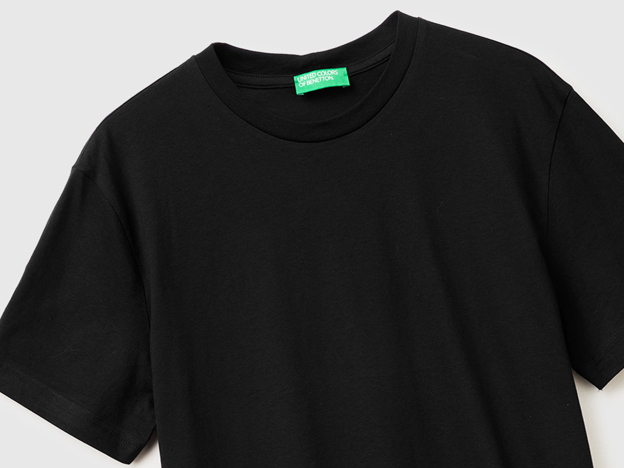 Футболка BENETTON