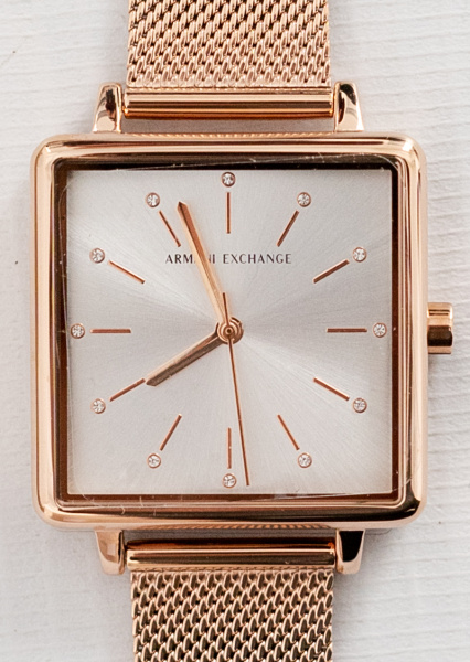 кепки, шапки, перчатки, платки,ремни ARMANI EXCHANGE