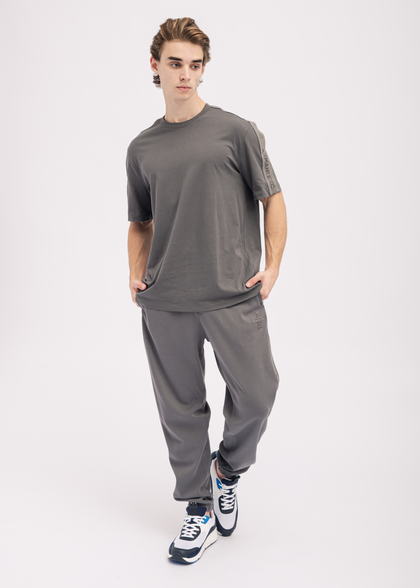 Брюки ARMANI EXCHANGE