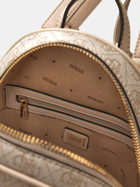 Рюкзак GUESS