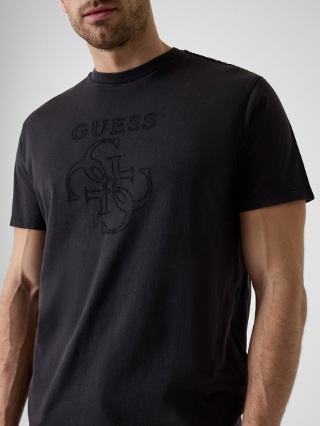 Футболка GUESS