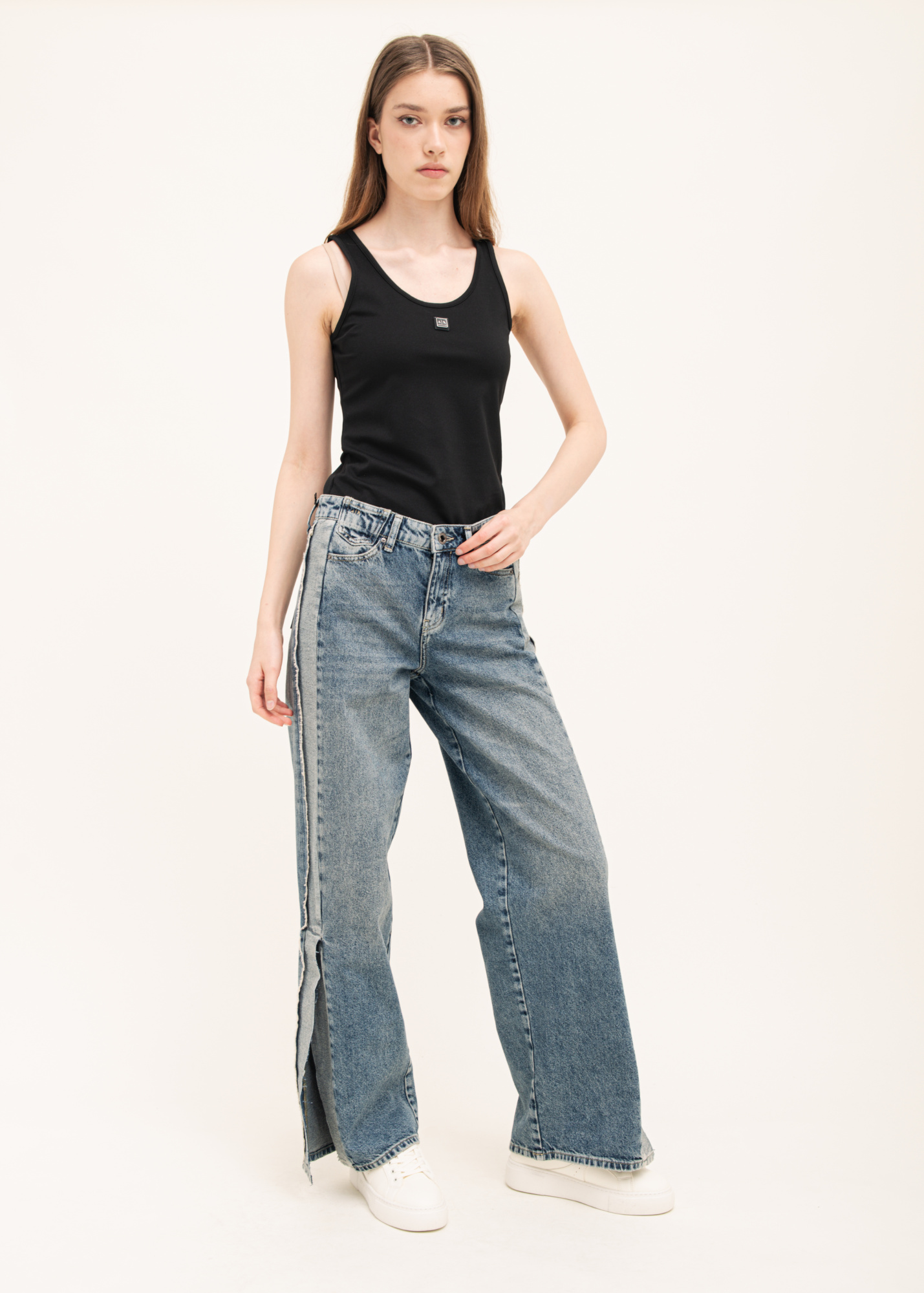 Джинсы ARMANI EXCHANGE